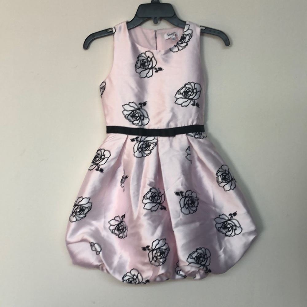 Girls dress
